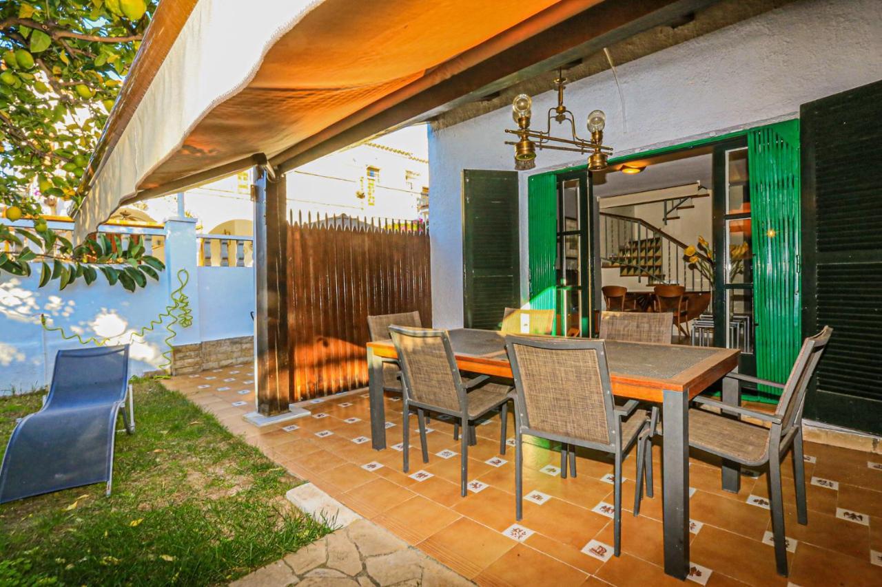 Calderon De La Barca - Only Families Villa Cambrils Bagian luar foto