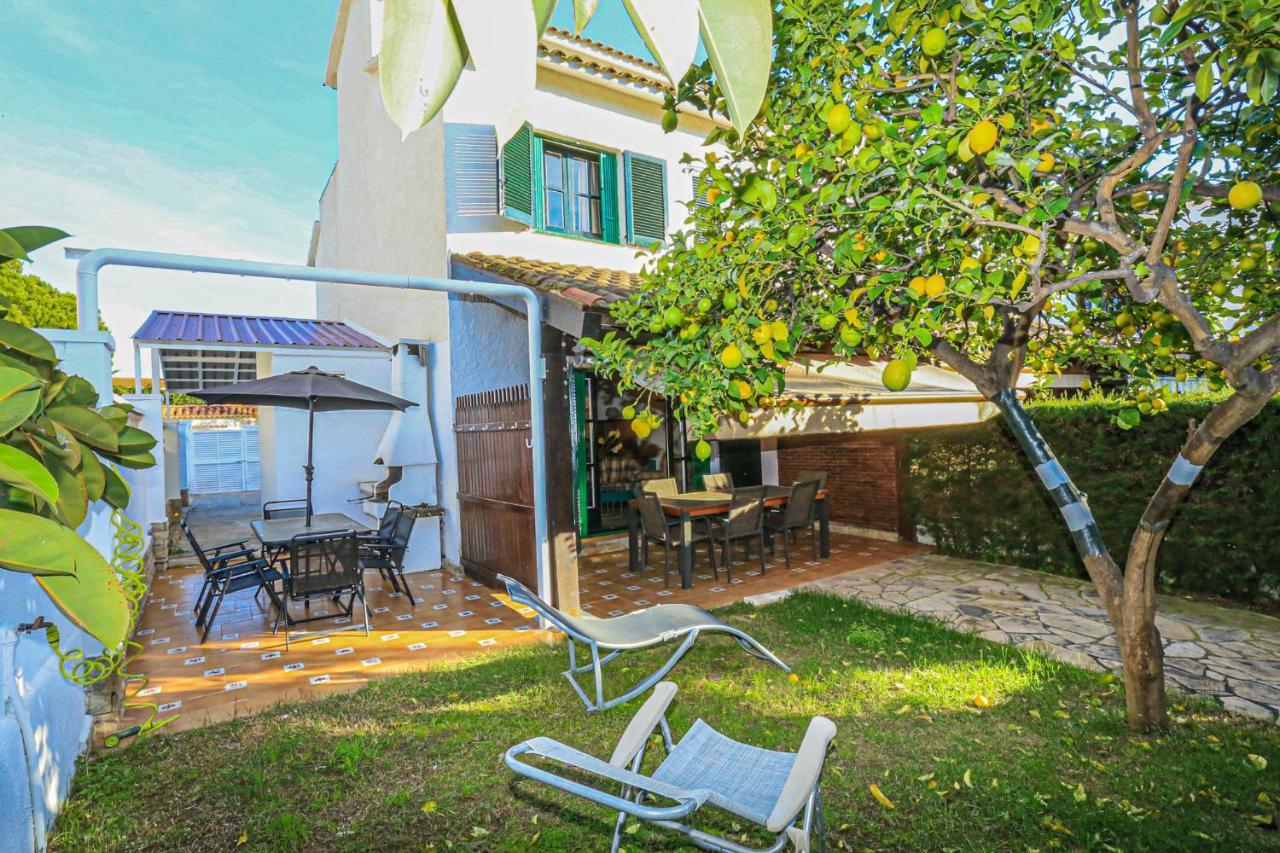 Calderon De La Barca - Only Families Villa Cambrils Bagian luar foto
