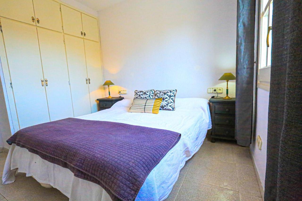 Calderon De La Barca - Only Families Villa Cambrils Bagian luar foto